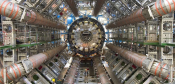 Women in STEM: Meet the Brazilian Physics Grad Colliding Particles at CERN main image